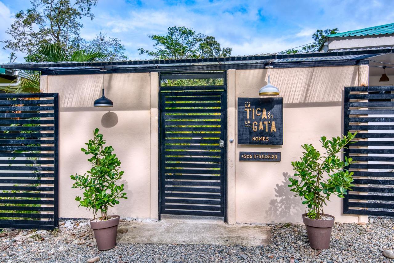 La Tica Y La Gata Otel Puerto Viejo de Talamanca Dış mekan fotoğraf