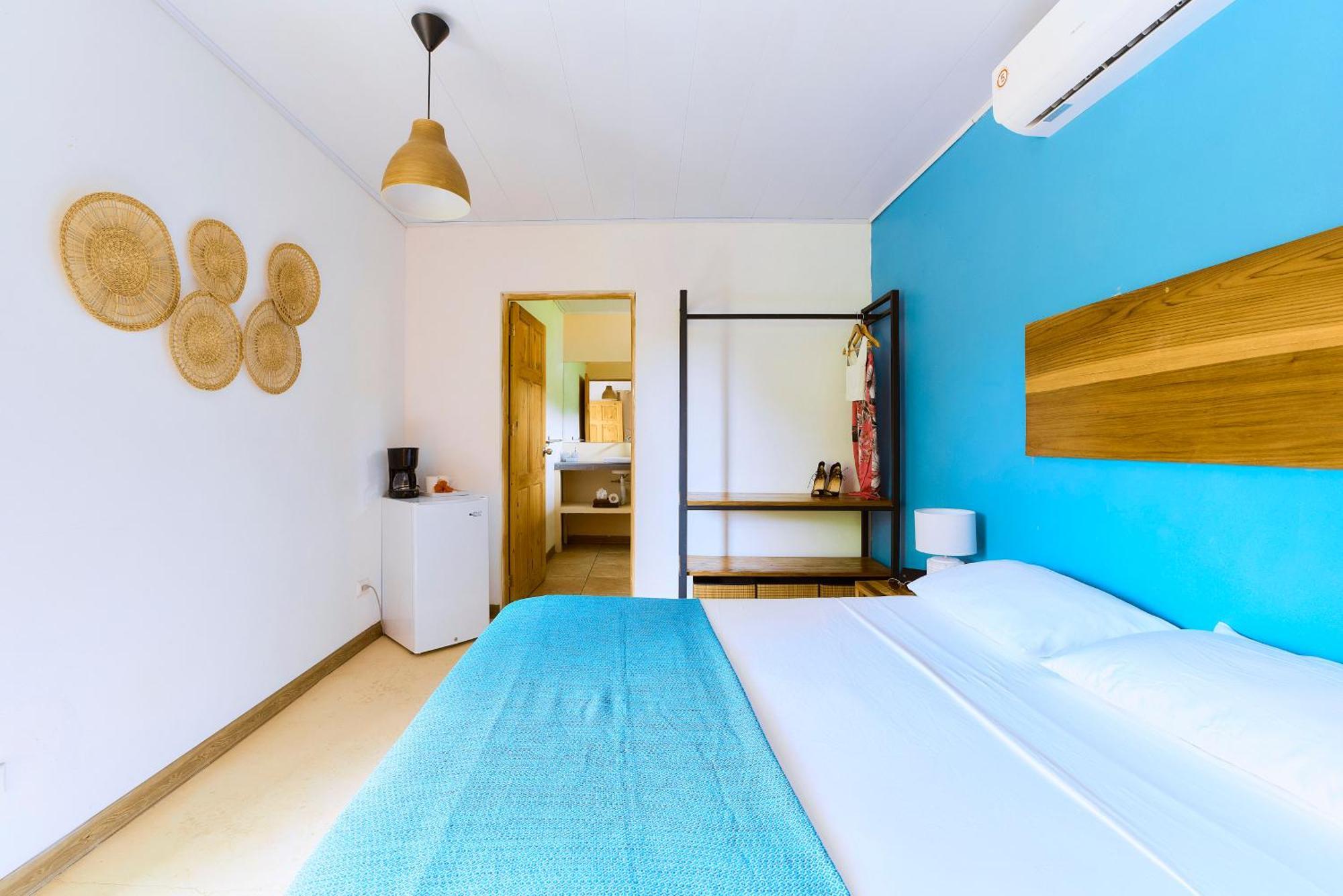 La Tica Y La Gata Otel Puerto Viejo de Talamanca Dış mekan fotoğraf